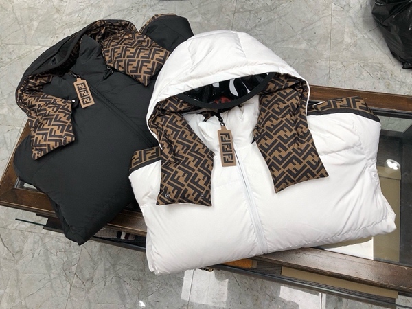 ハイクオリティダウンジャケット素材ディテール